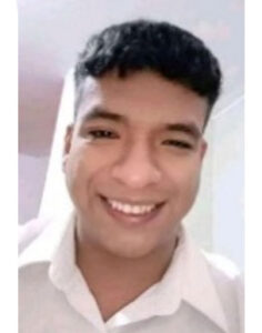 Retrato de Denis Javier García Cortez, Especialista en Datos — Illariy Consultoría